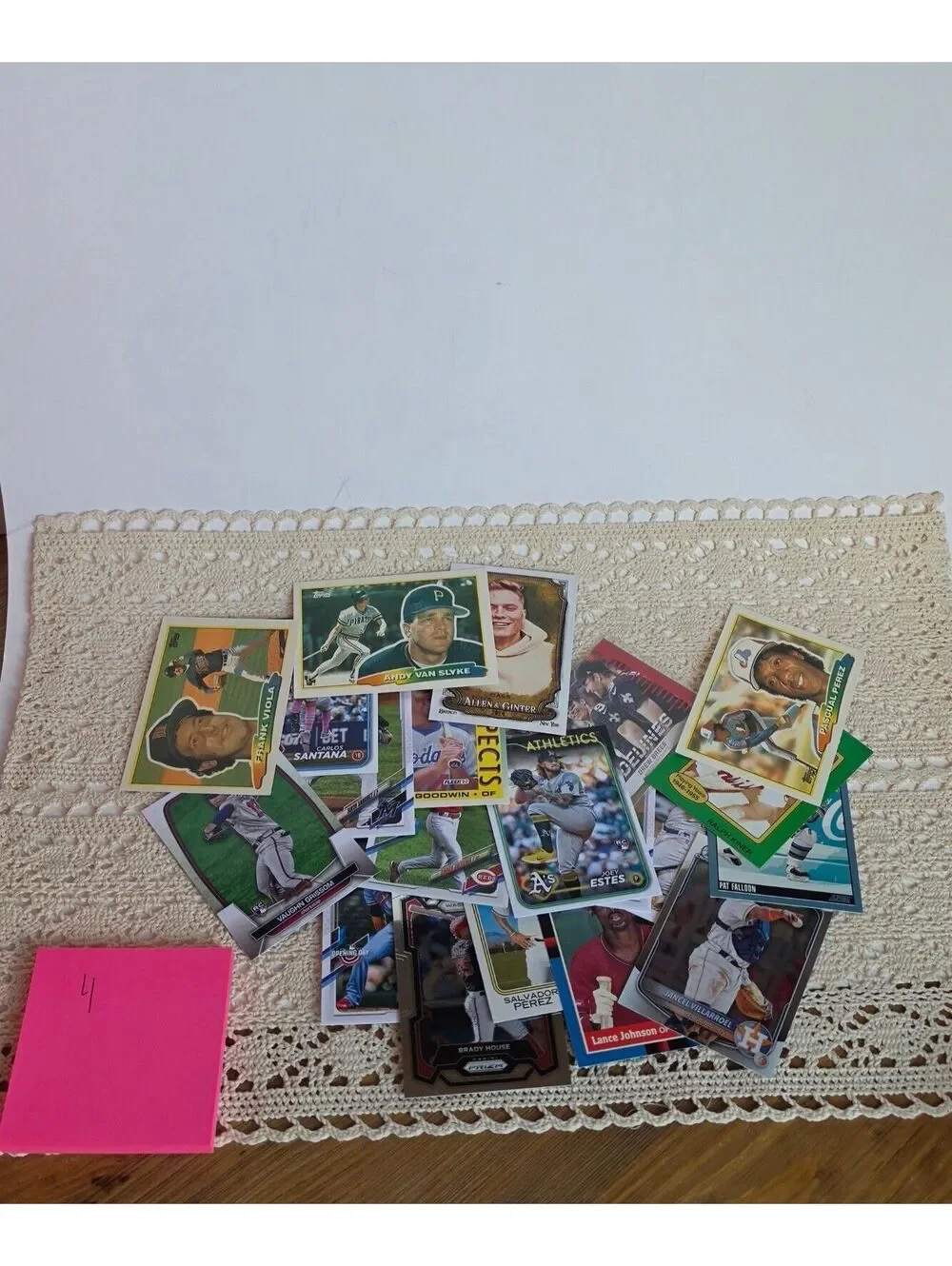 20 Card Mixed Sports Trading Card Lot Baseball Football Basketball Soccer